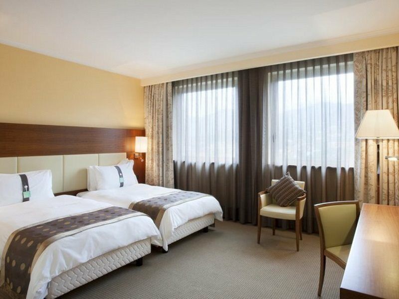 Holiday Inn Salerno-Cava De' Tirreni By Ihg מראה חיצוני תמונה