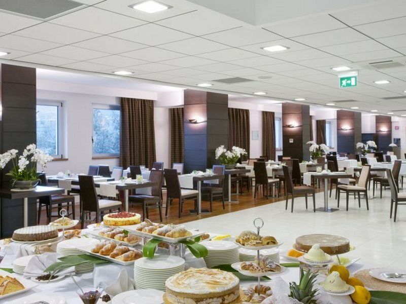 Holiday Inn Salerno-Cava De' Tirreni By Ihg מראה חיצוני תמונה